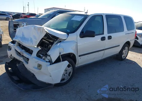 2008 Chevrolet Uplander Ls z USA, uszkodzony, nr VIN 1GNDV23WX8D199763